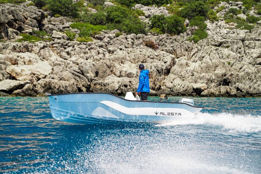 Alesta Marlin 480 Standart Aksesuarlı Tekne - 1