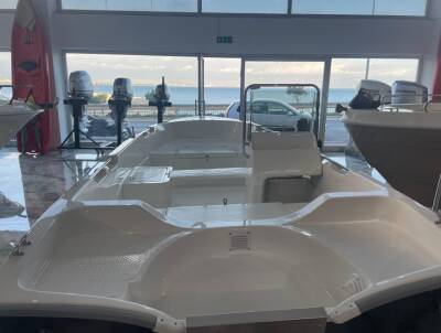 Safter 465 Standart Aksesuarlı Tekne - 2