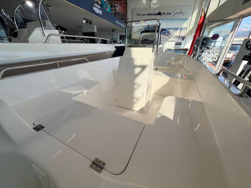 Safter 480 Standart Aksesuarlı Tekne - 6