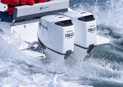 Honda BF 150D XCRU Beyaz Ekstra Uzun Şaft Marşlı Trimli Direksiyonlu Deniz Motoru - Honda